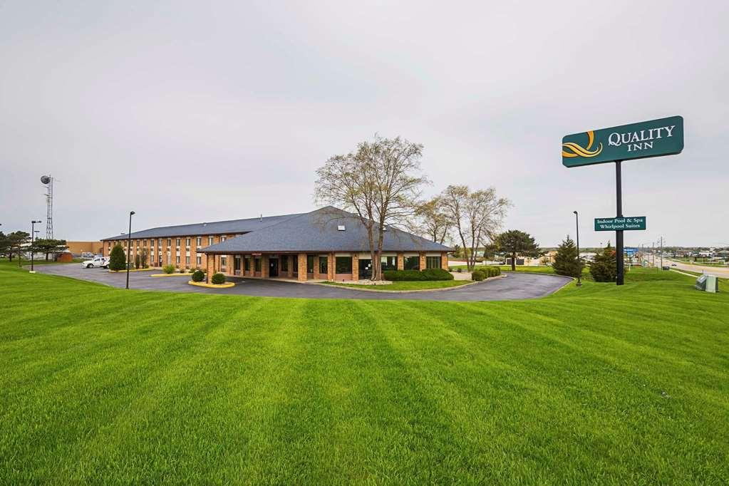 Quality Inn Waverly Exterior photo