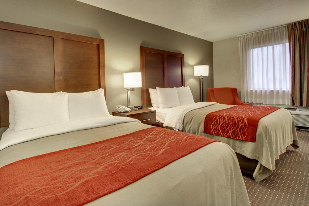 Quality Inn Waverly Exterior photo